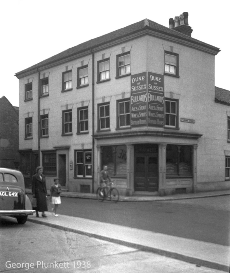 Botolph St 40 to 42 Duke of Sussex PH [2675] 1938-08-03